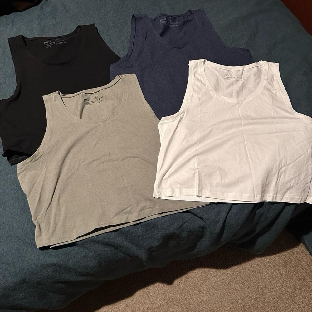 Pact Cool Stretch Crop Tank Tops